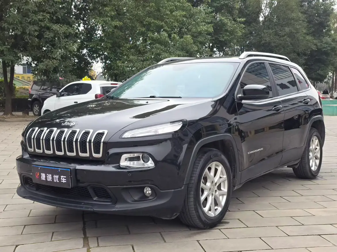 Jeep Cherokee  из Китая