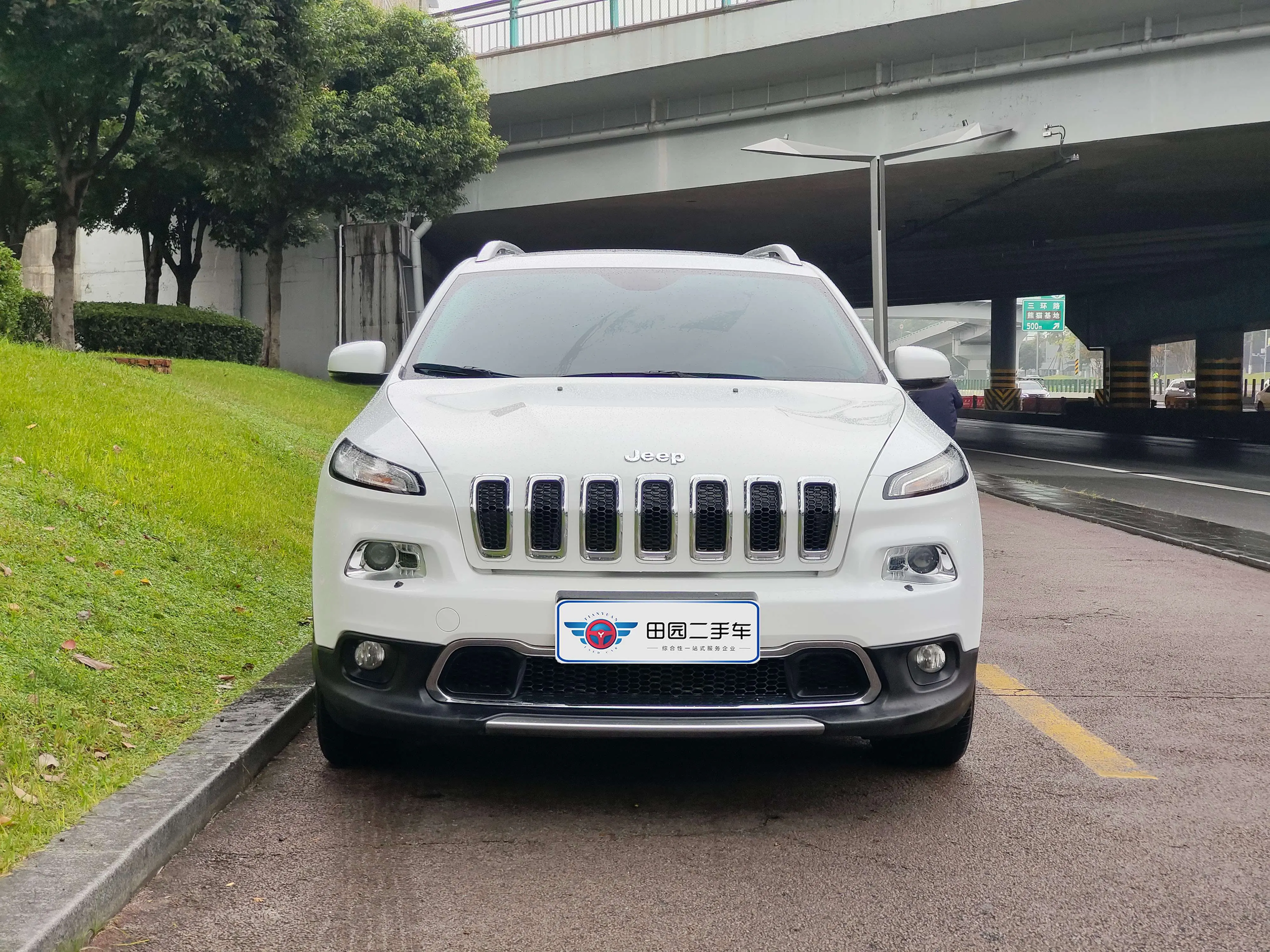 Jeep Cherokee  из Китая