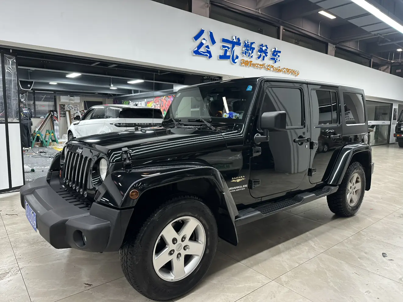 Jeep Wrangler  из Китая