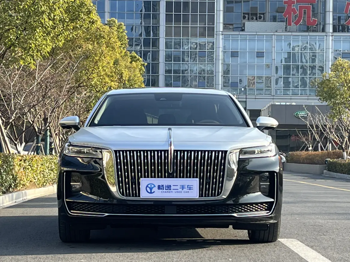 Hongqi H9  из Китая