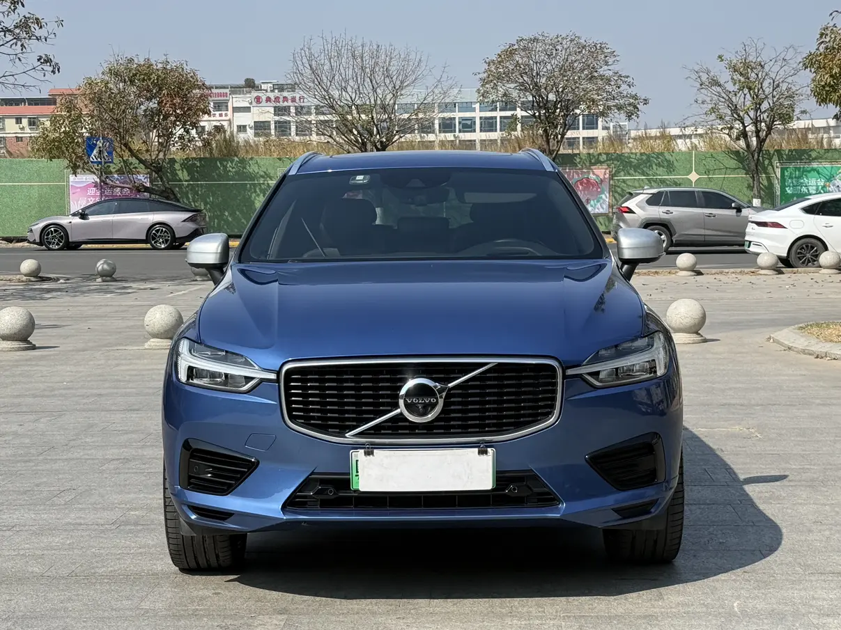 Volvo XC60 PHEV  из Китая