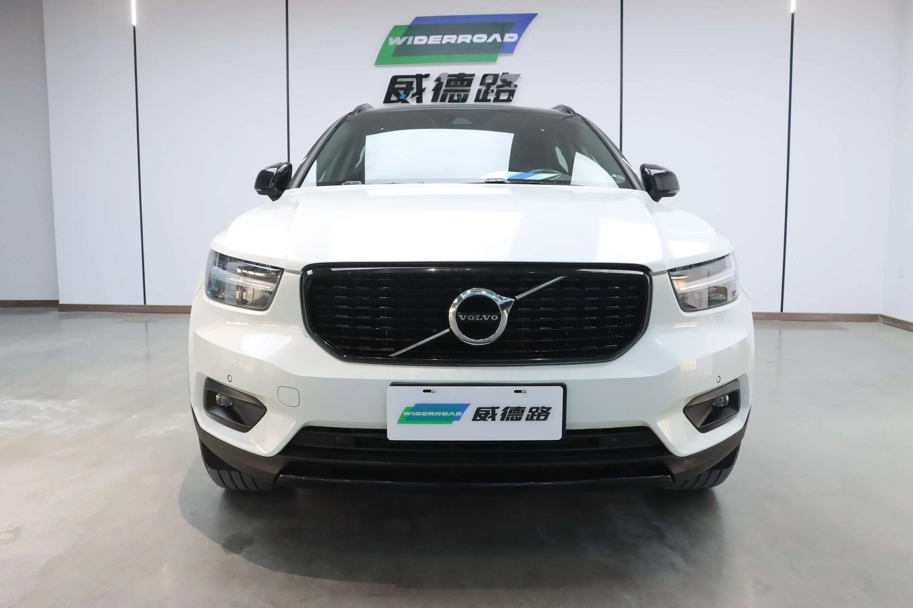 Volvo XC40  из Китая