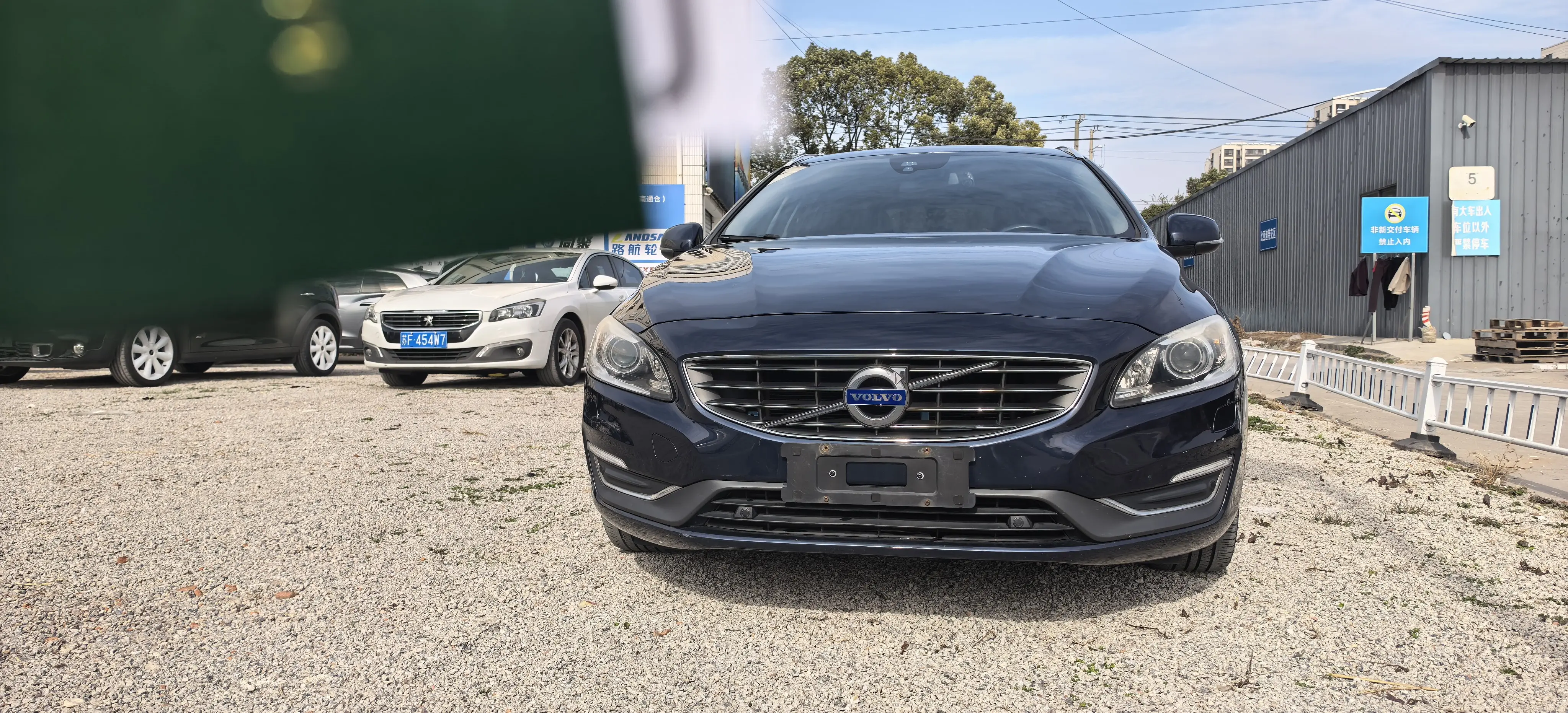 Volvo V60  из Китая