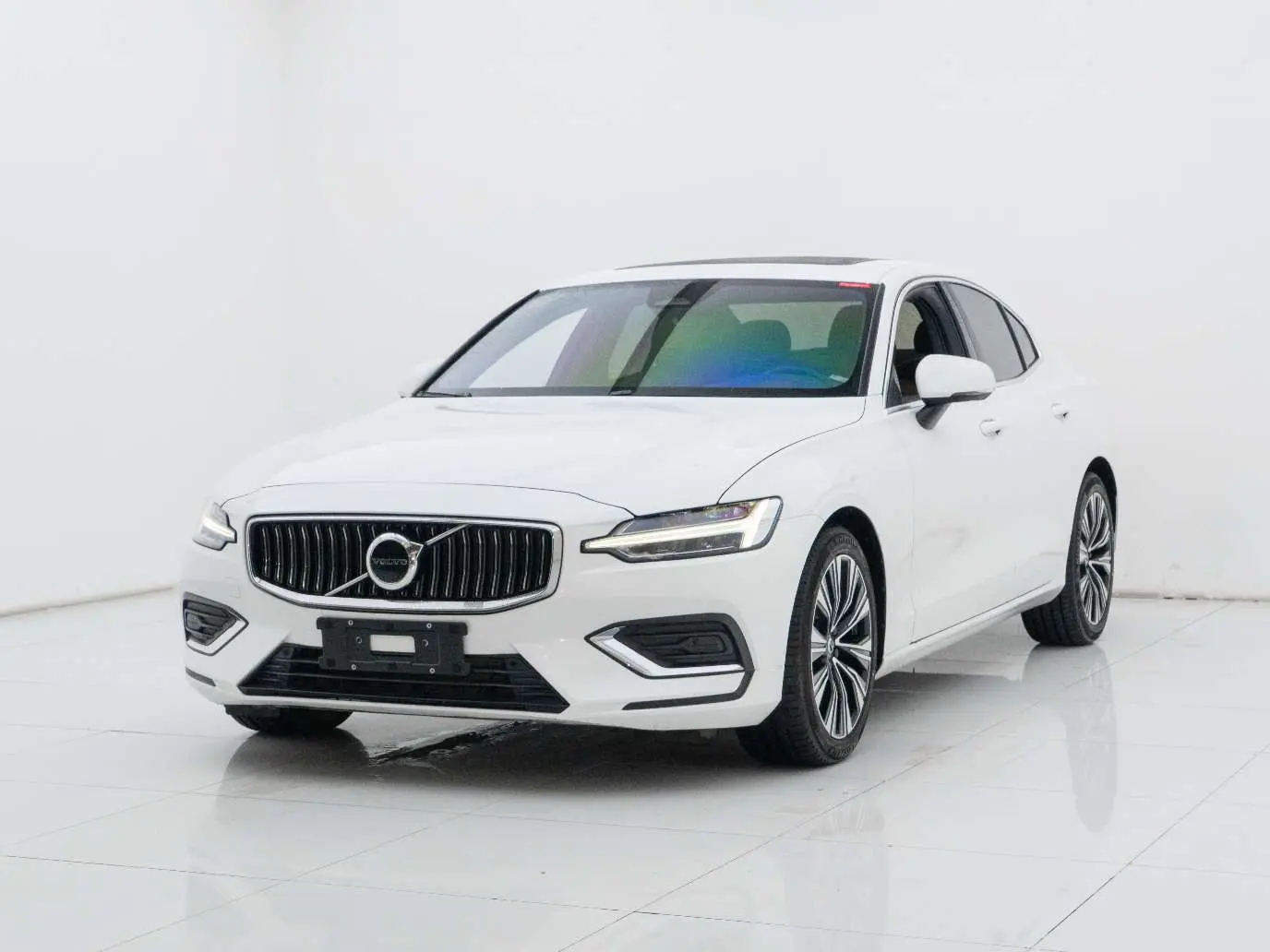 Volvo S60  из Китая