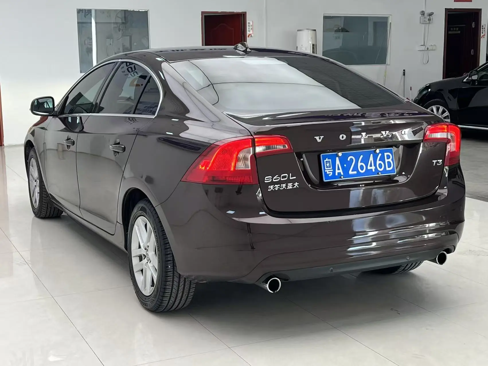 Volvo S60  из Китая