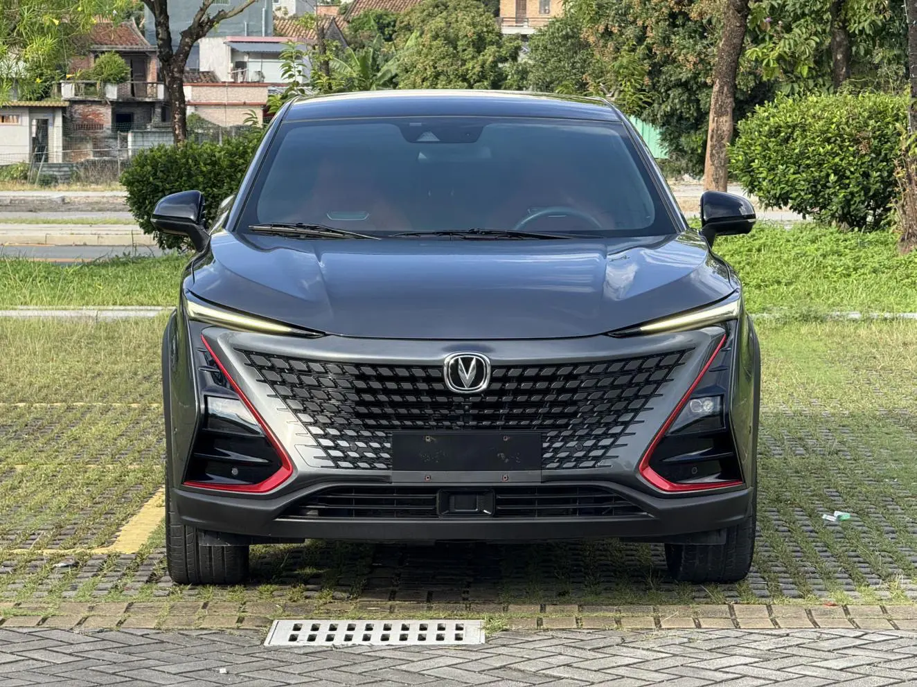 Changan UNI-T  из Китая