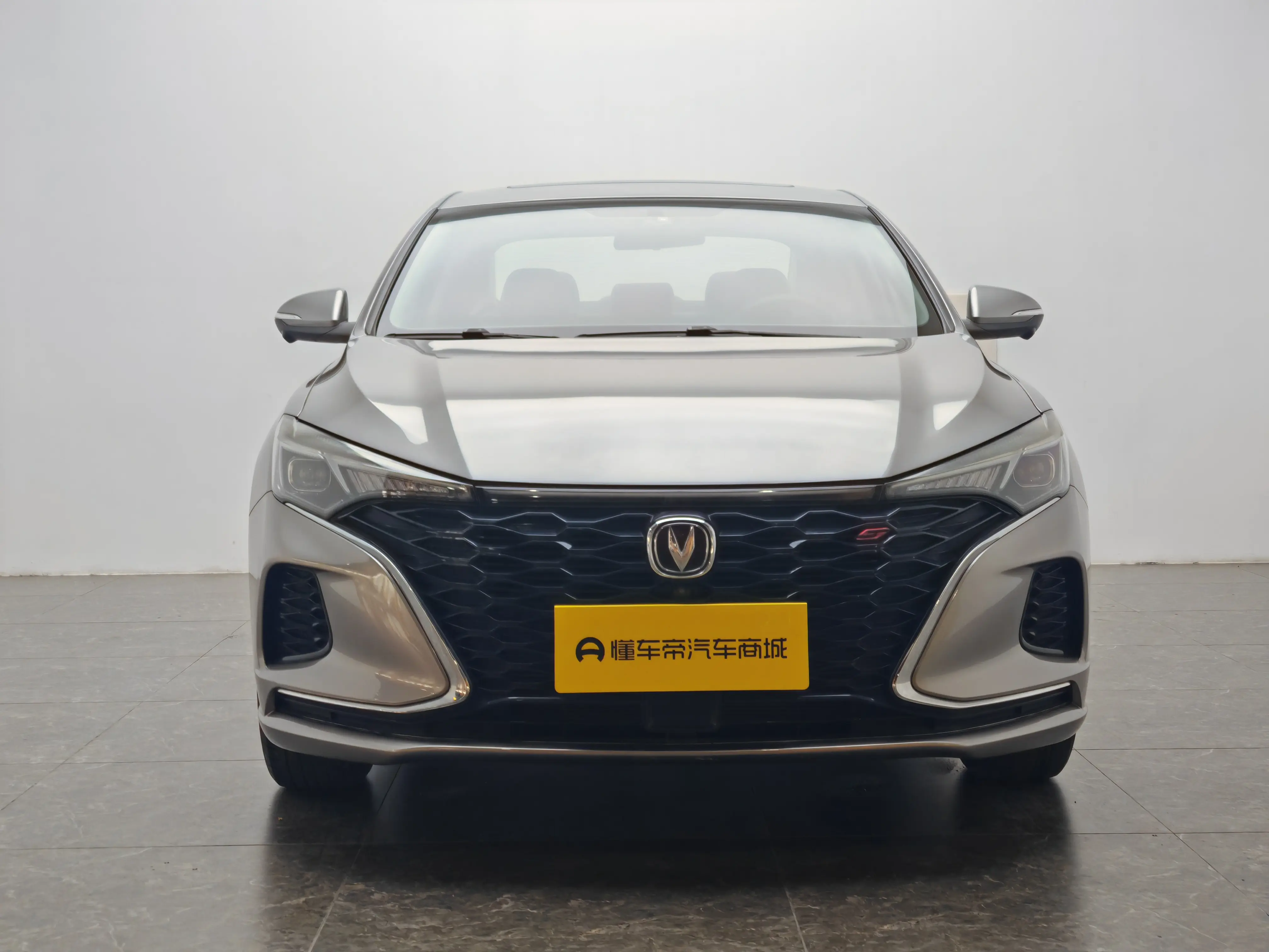 Changan Escape  из Китая