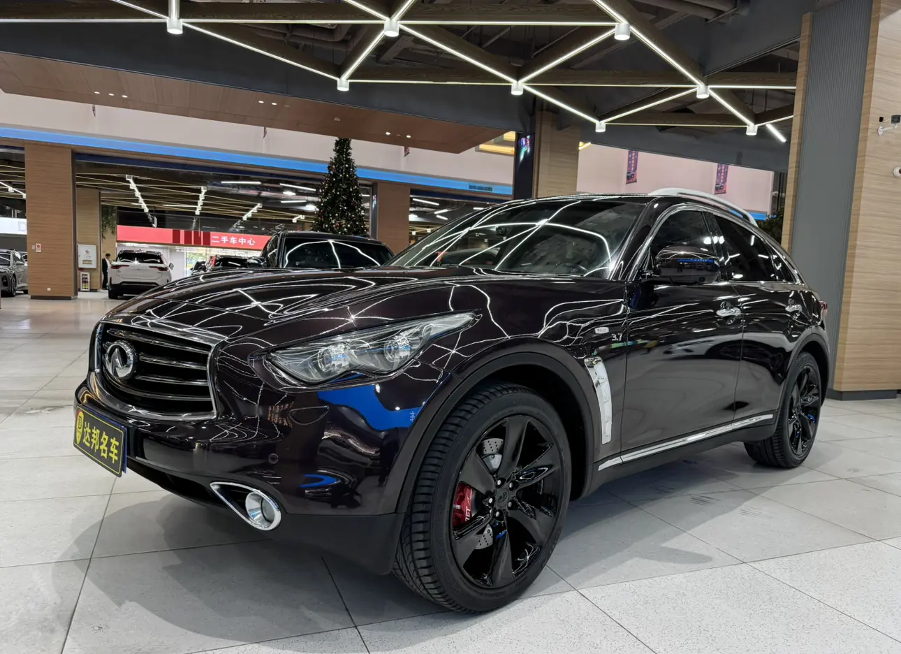 Infiniti QX70  из Китая