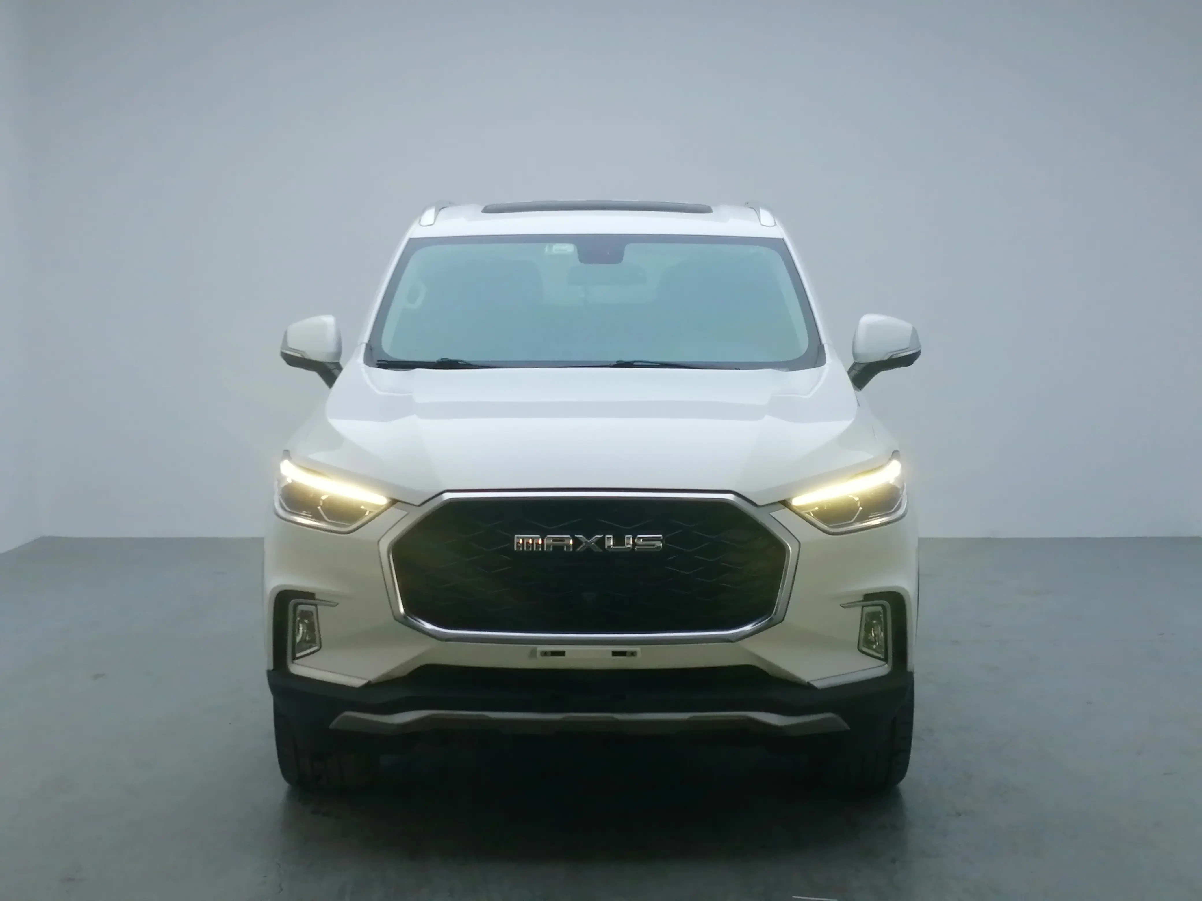 Datong Maxus D90  из Китая