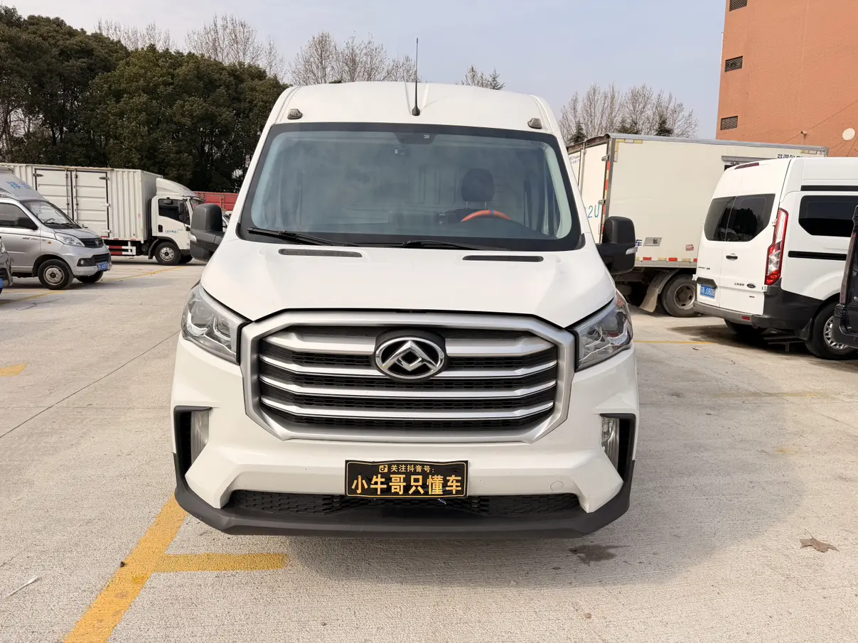 Datong Xintu V90  из Китая