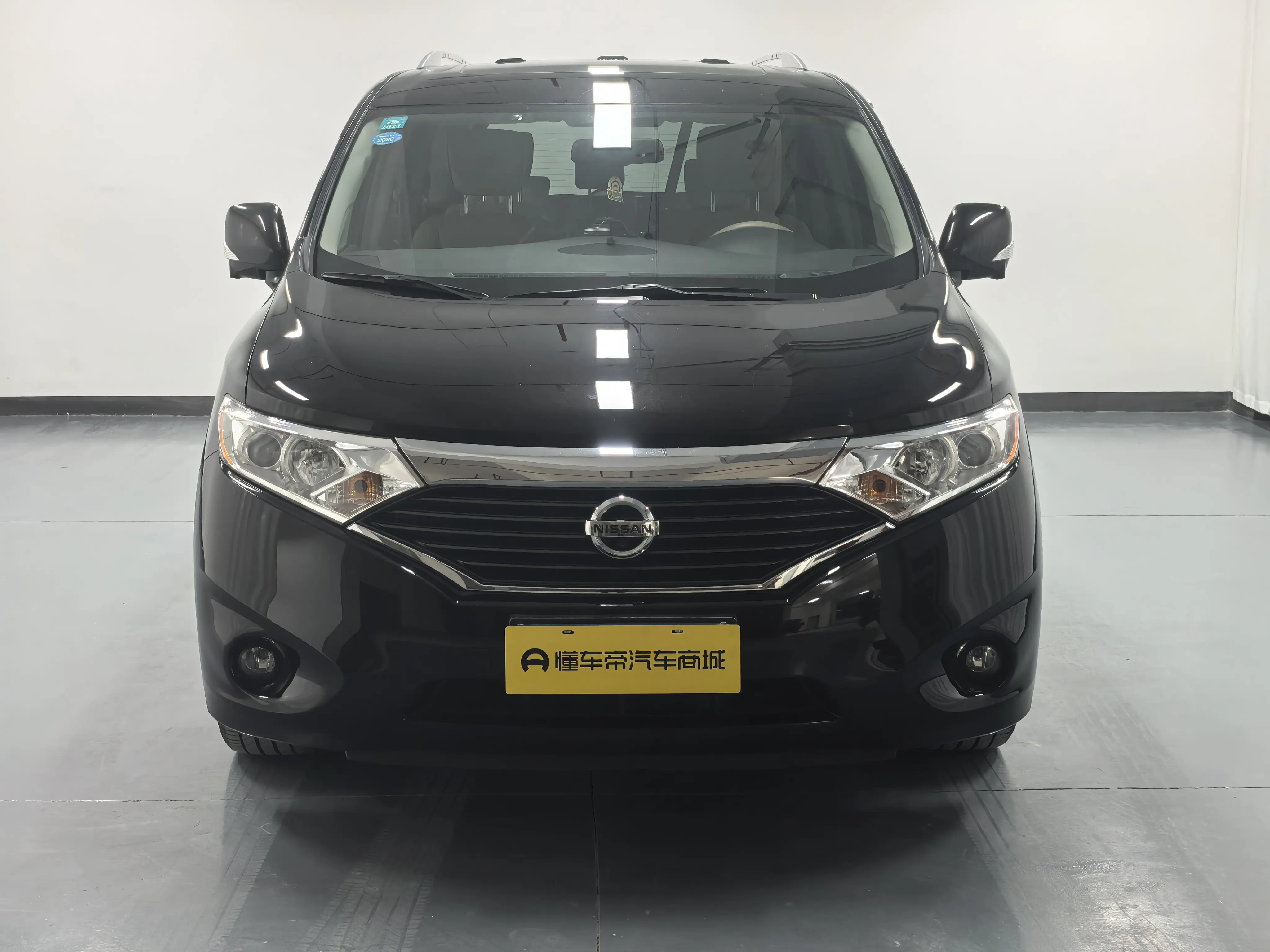 Nissan Nobleman  из Китая