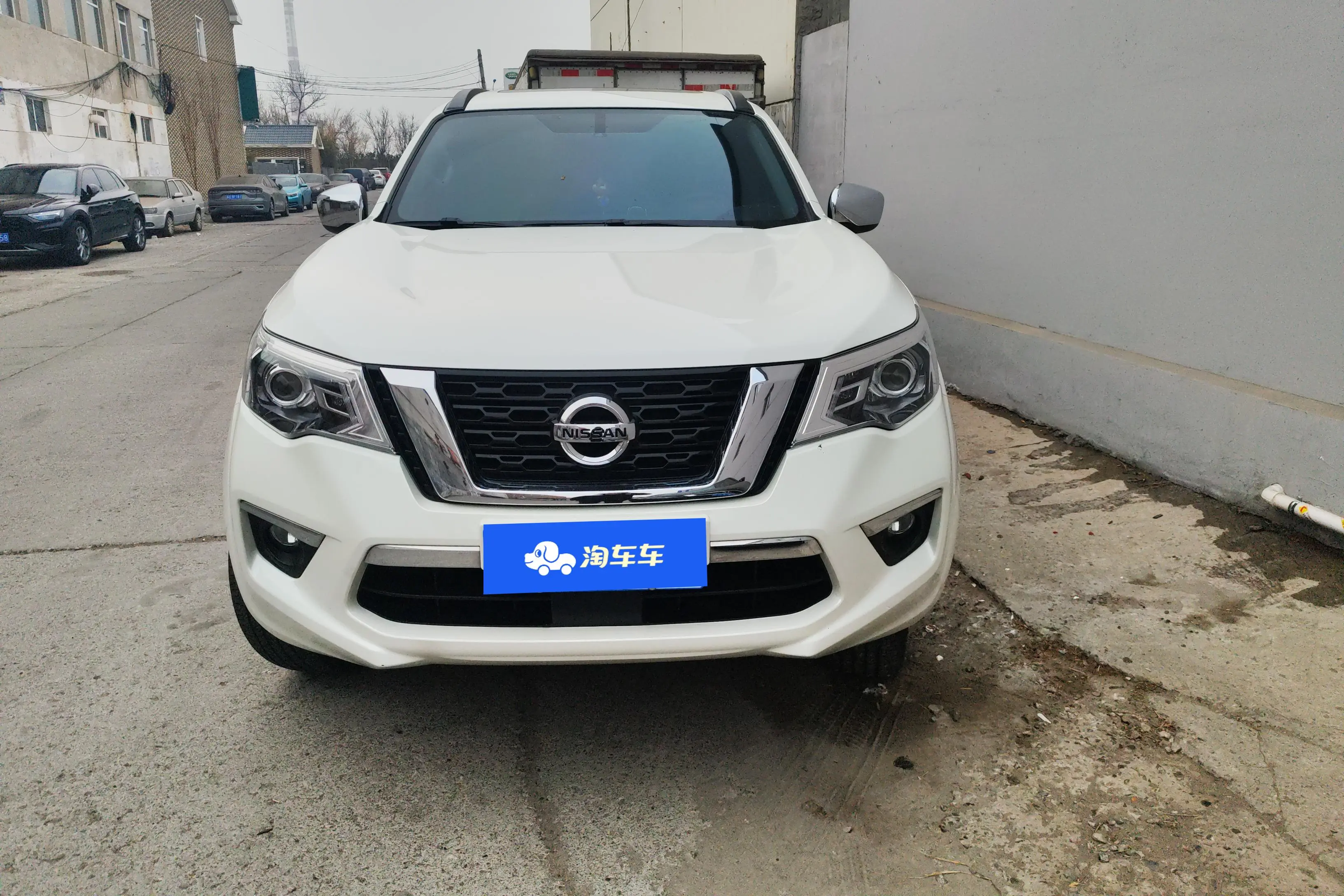 Nissan Tuda  из Китая