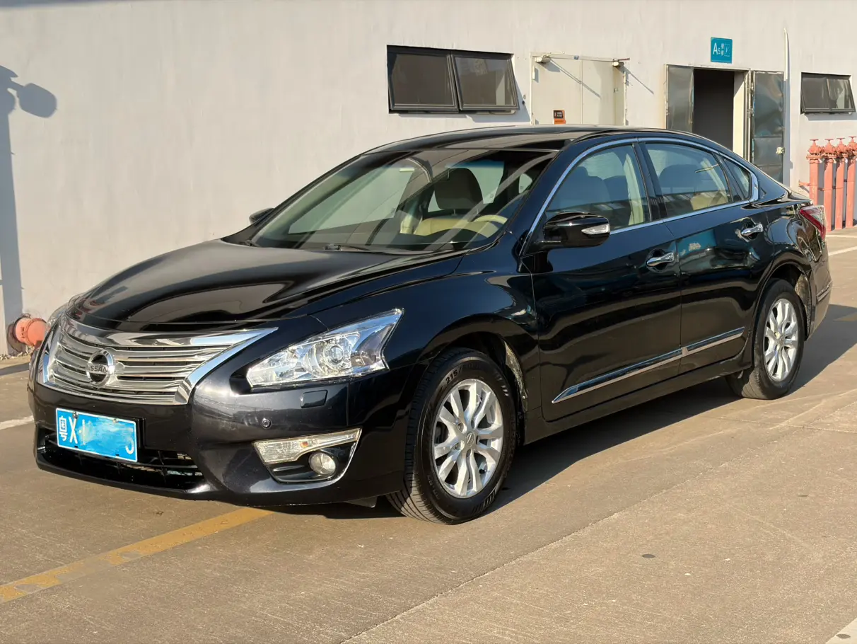 Nissan Altima (Teana)  из Китая