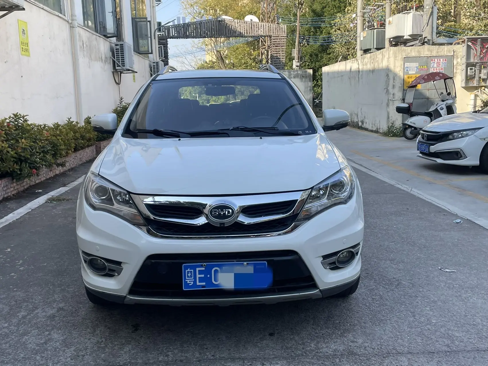BYD S7  из Китая