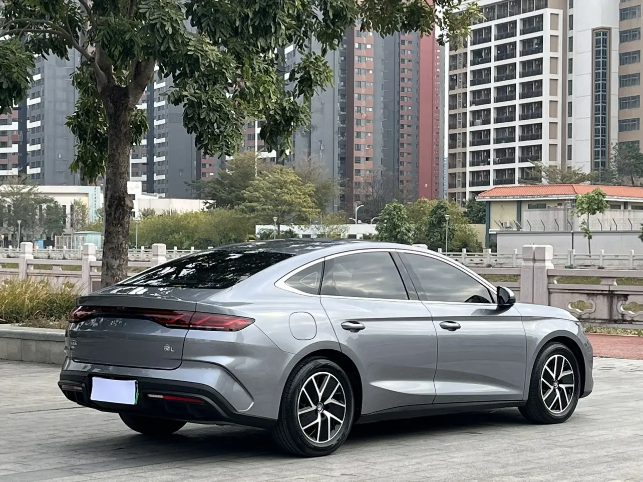 BYD Qin L DM