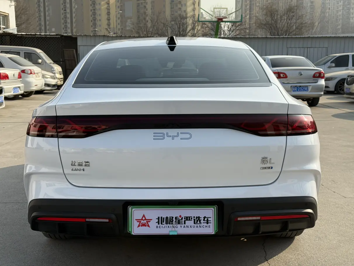 BYD Qin L DM