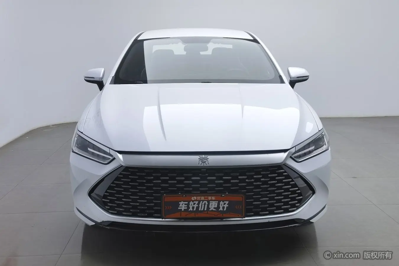 BYD Qin PLUS DM  из Китая