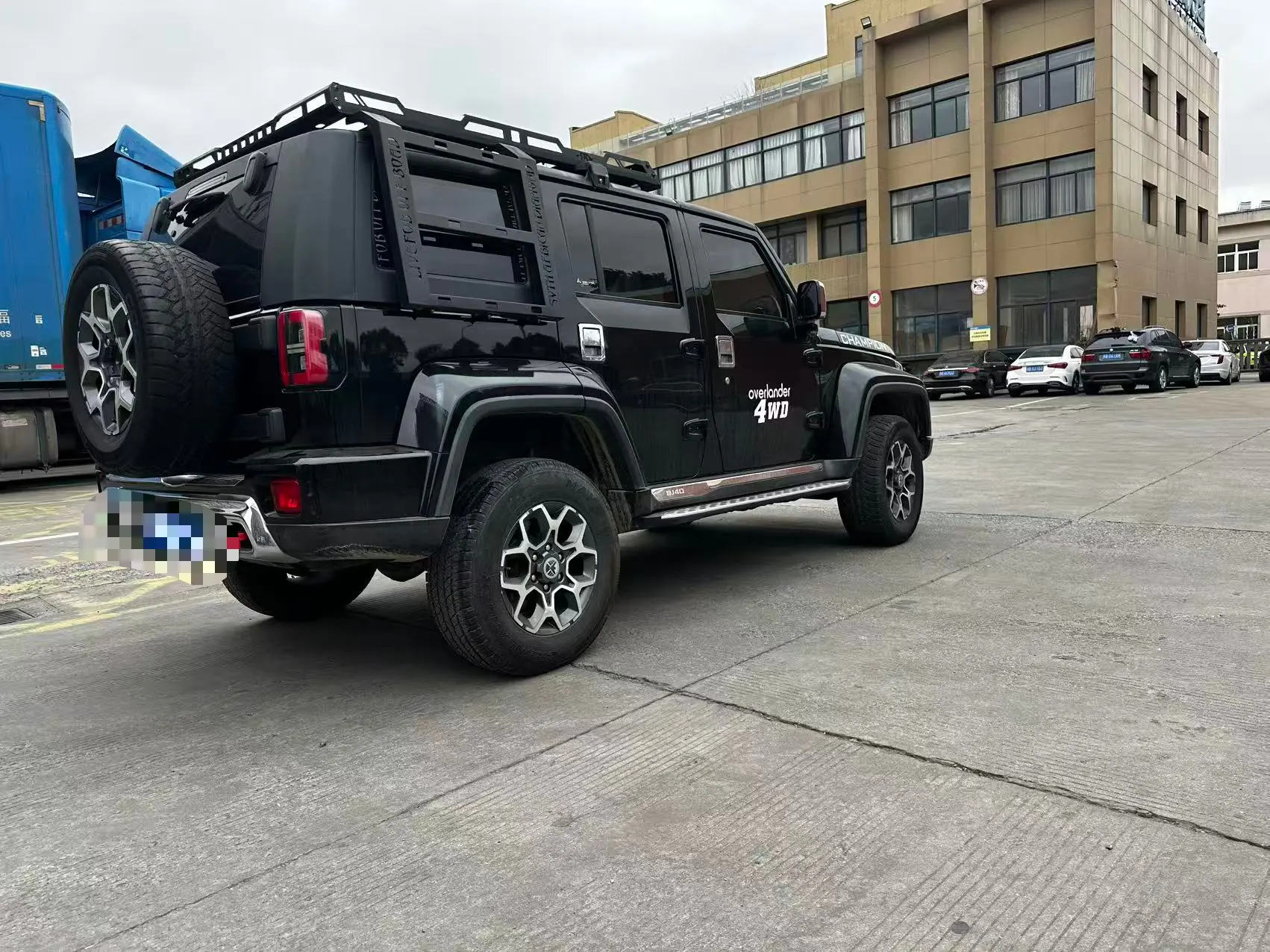 BAIC Beijing Off-road BJ40  из Китая