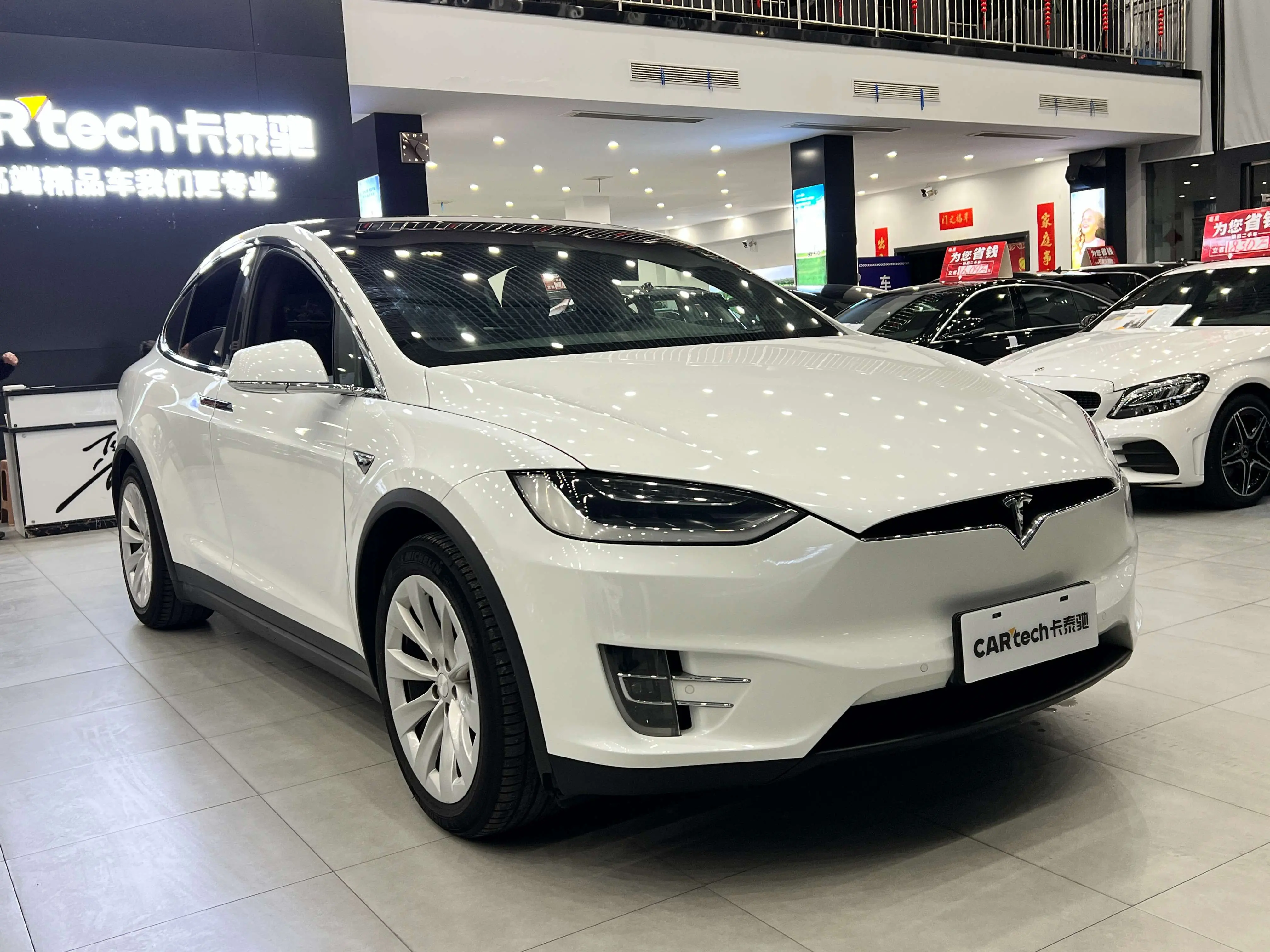 Tesla Model X  из Китая
