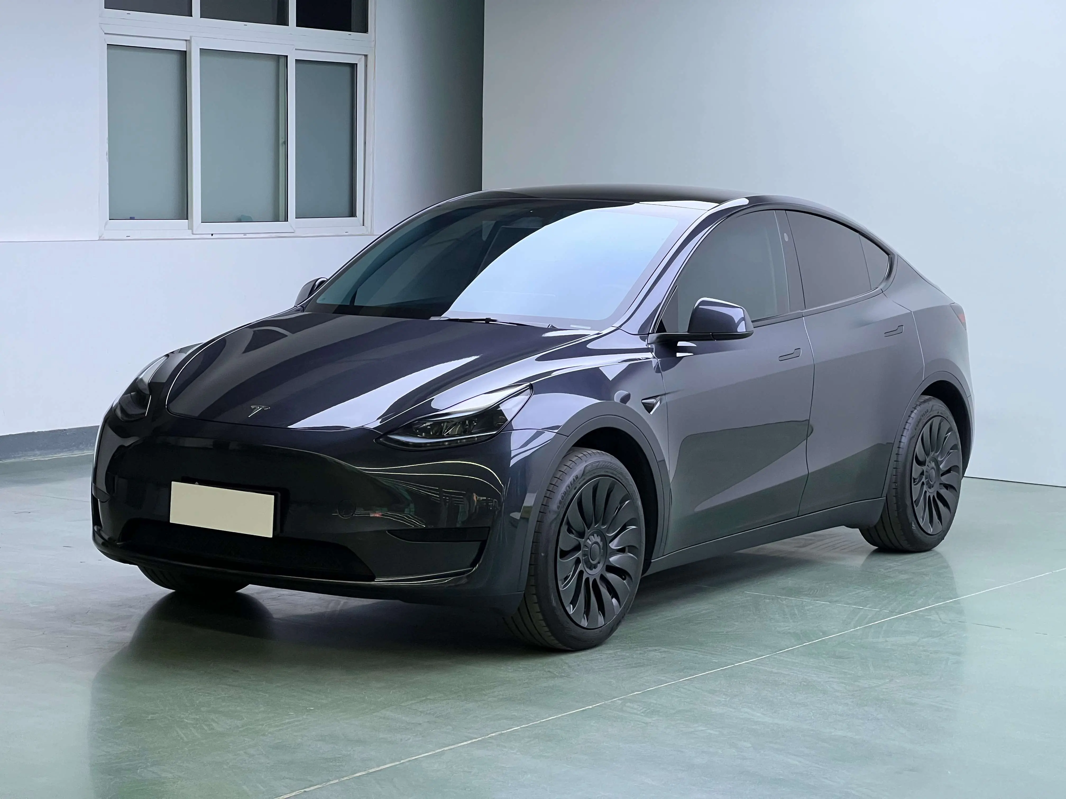 Tesla Model Y  из Китая