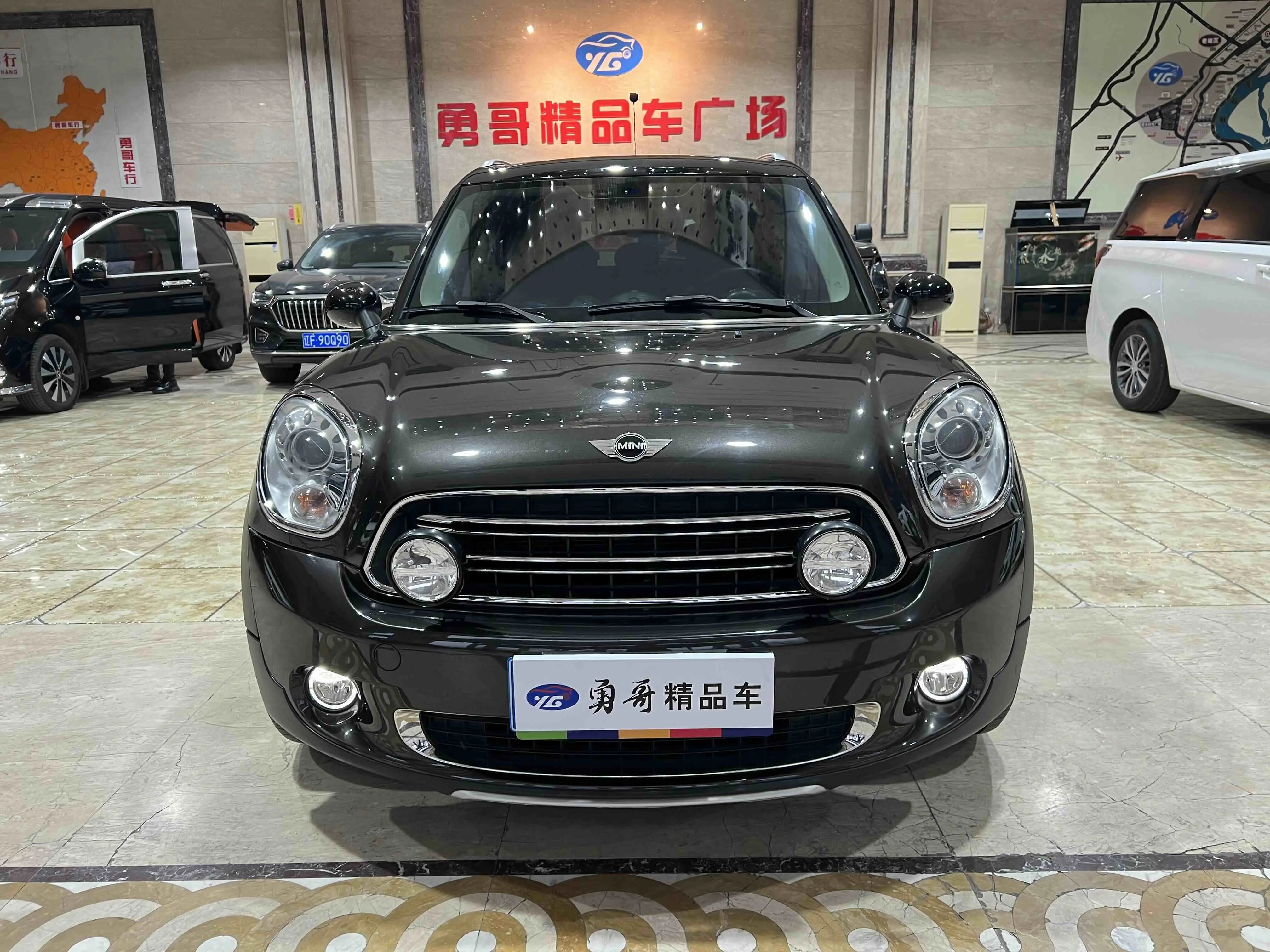 MINI COUNTRYMAN  из Китая