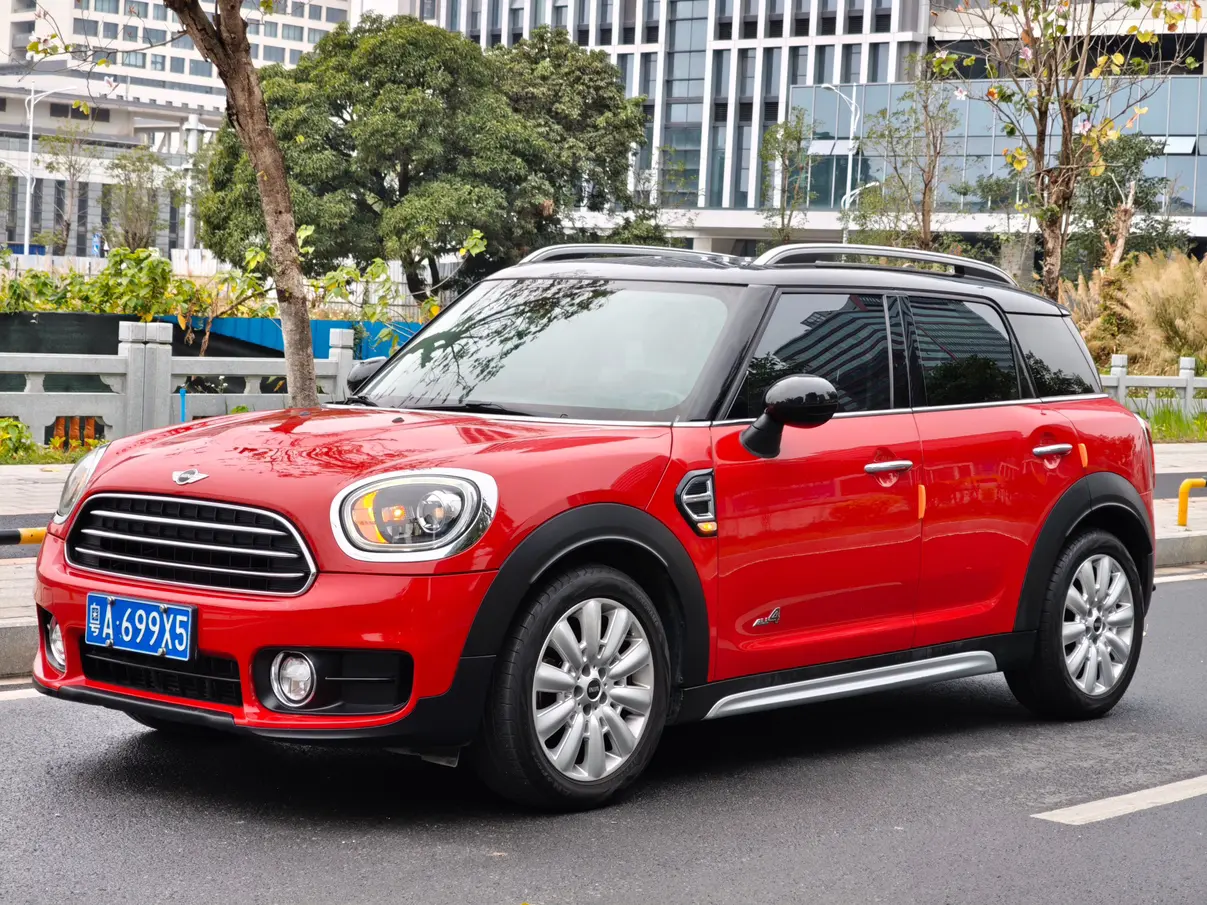 MINI COUNTRYMAN