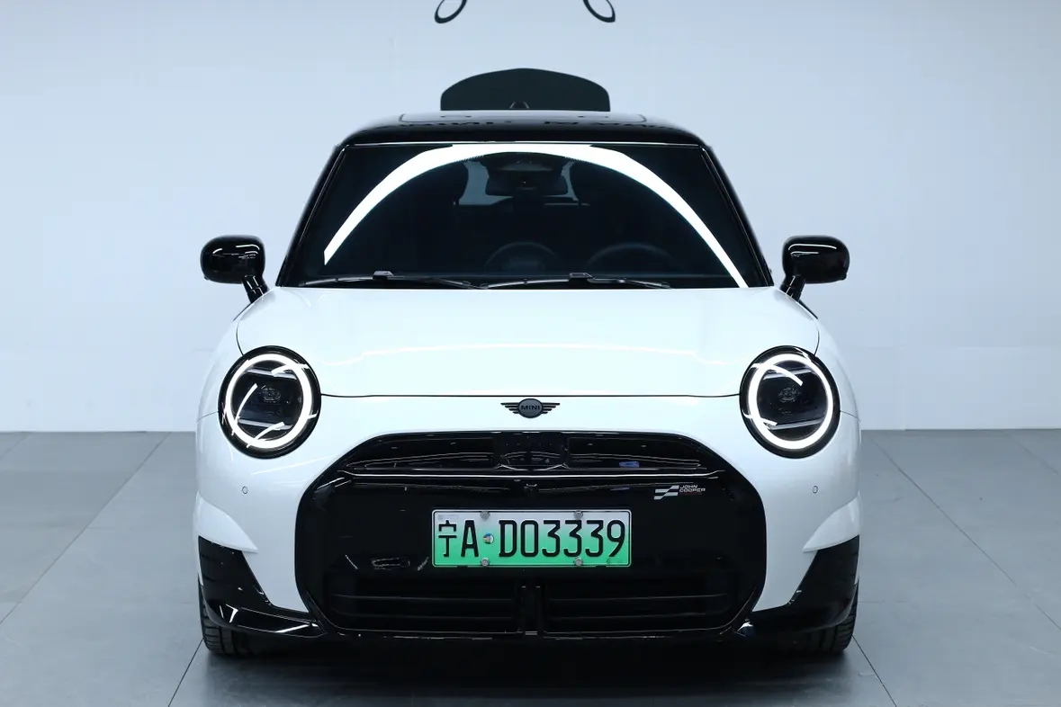 MINI ELECTRIC  COOPER  из Китая