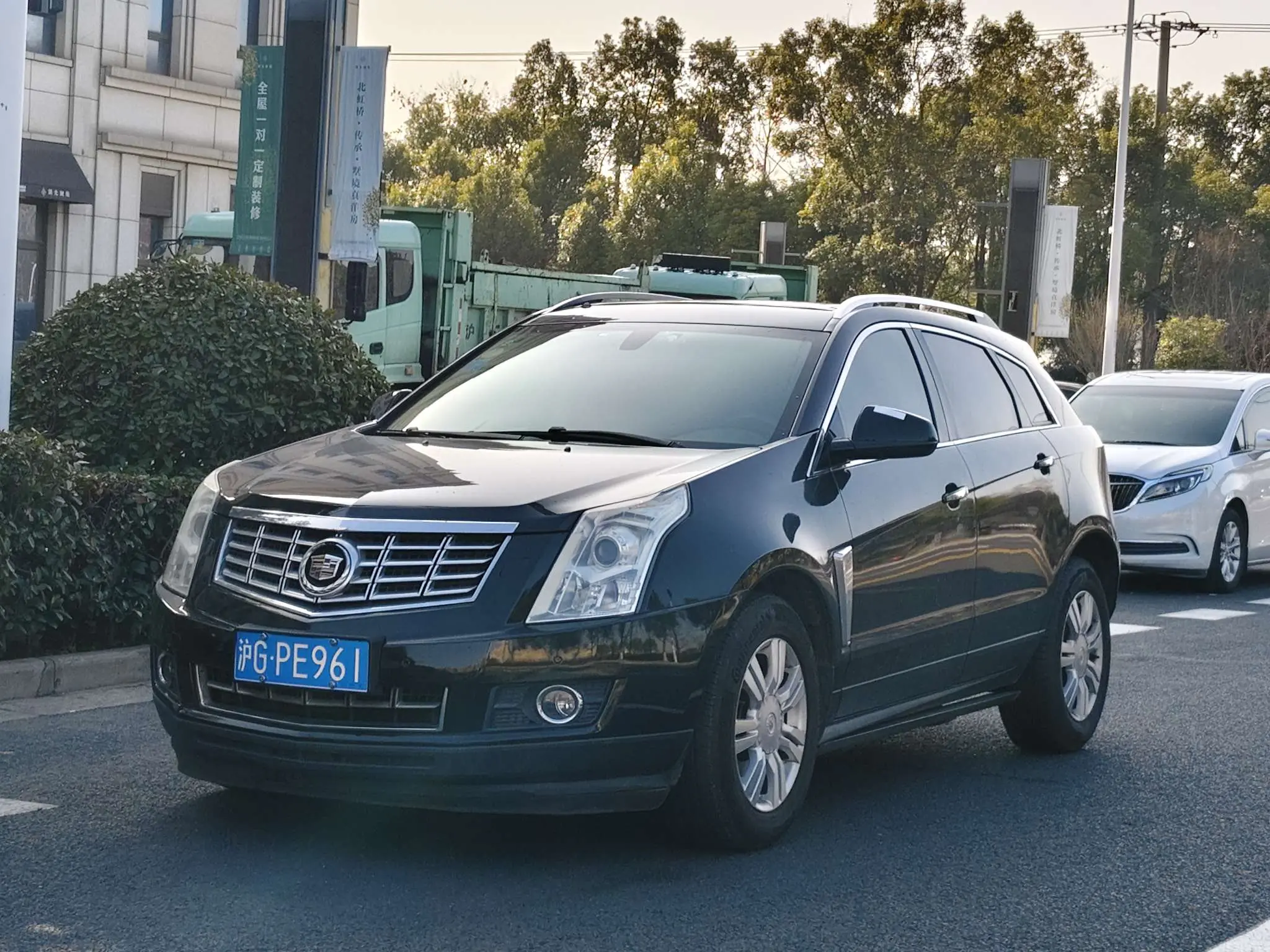 Cadillac SRX  из Китая