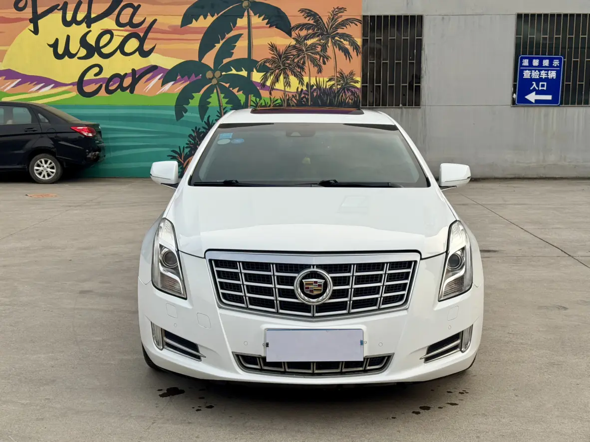 Cadillac XTS  из Китая