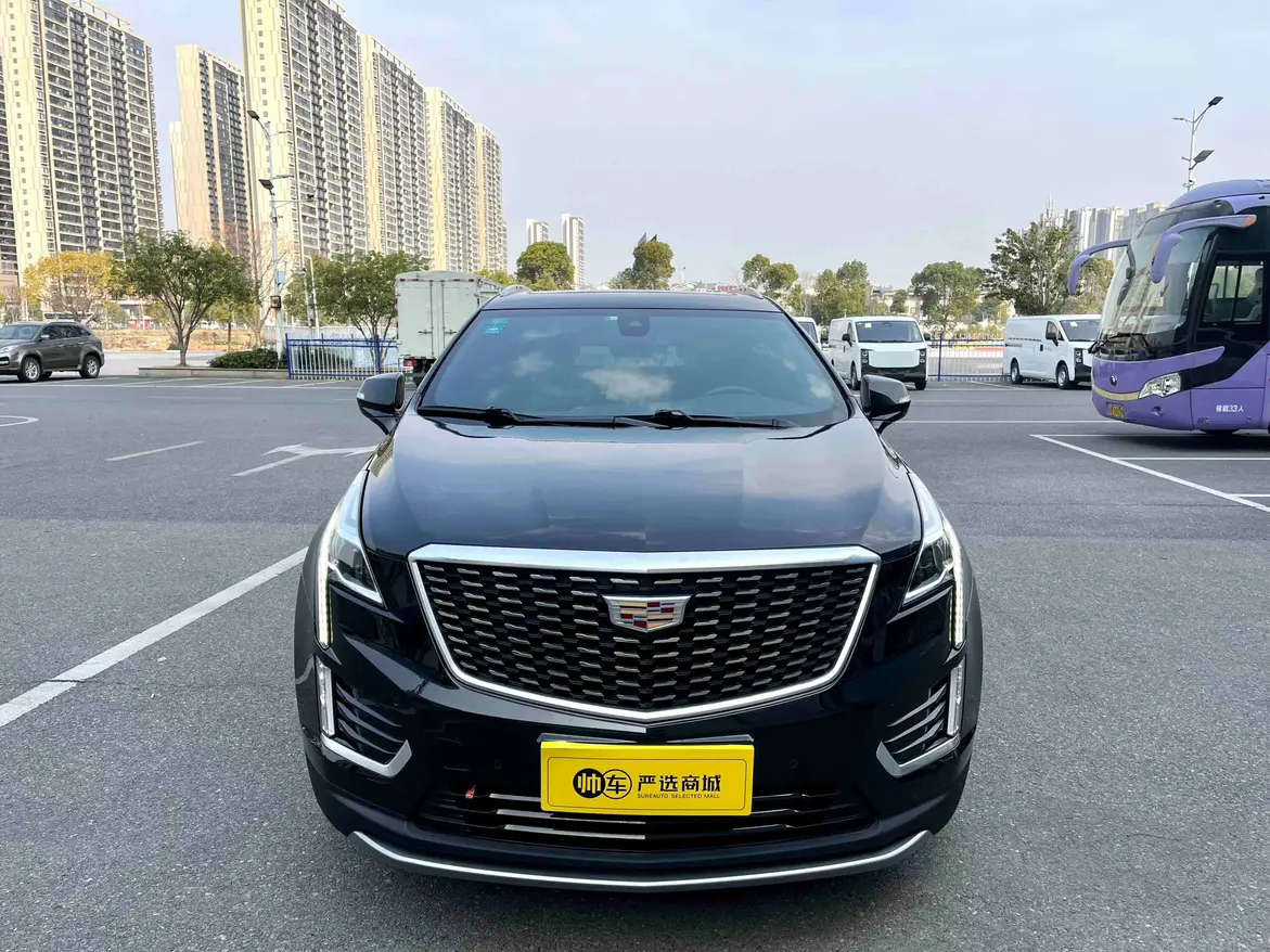 Cadillac XT5  из Китая