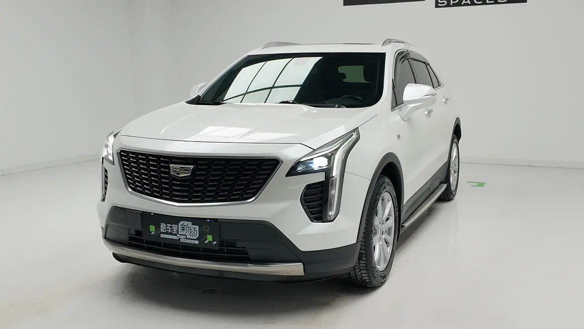 Cadillac XT4  из Китая