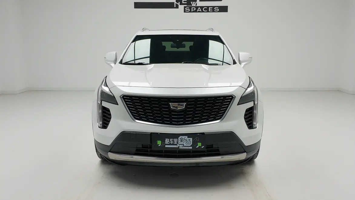 Cadillac XT4  из Китая