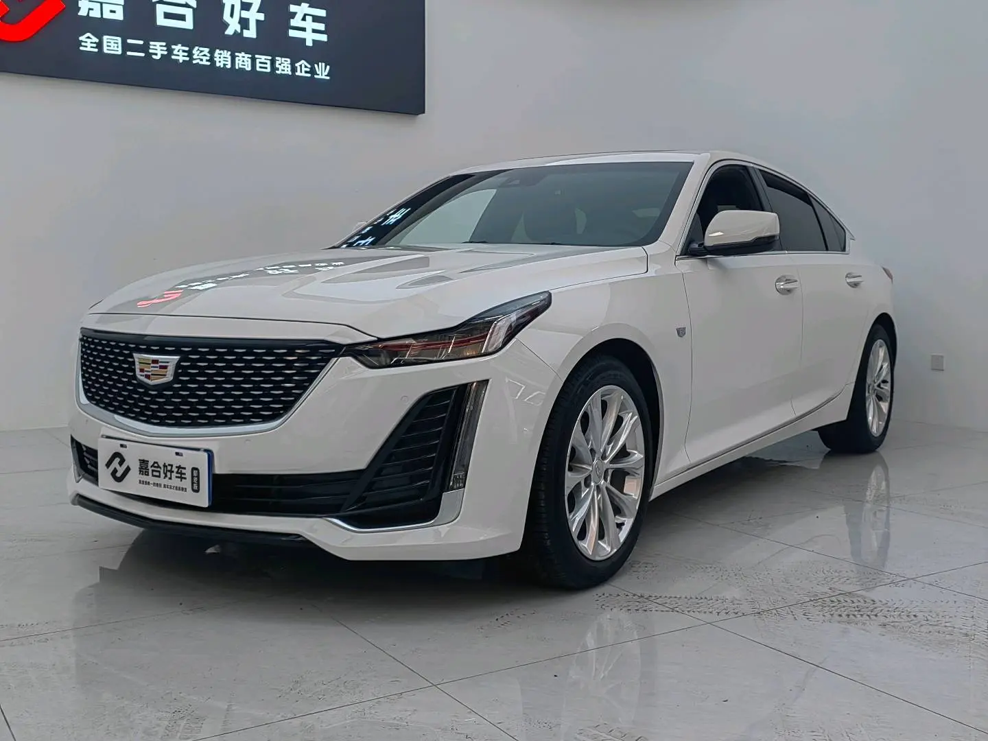 Cadillac CT5  из Китая