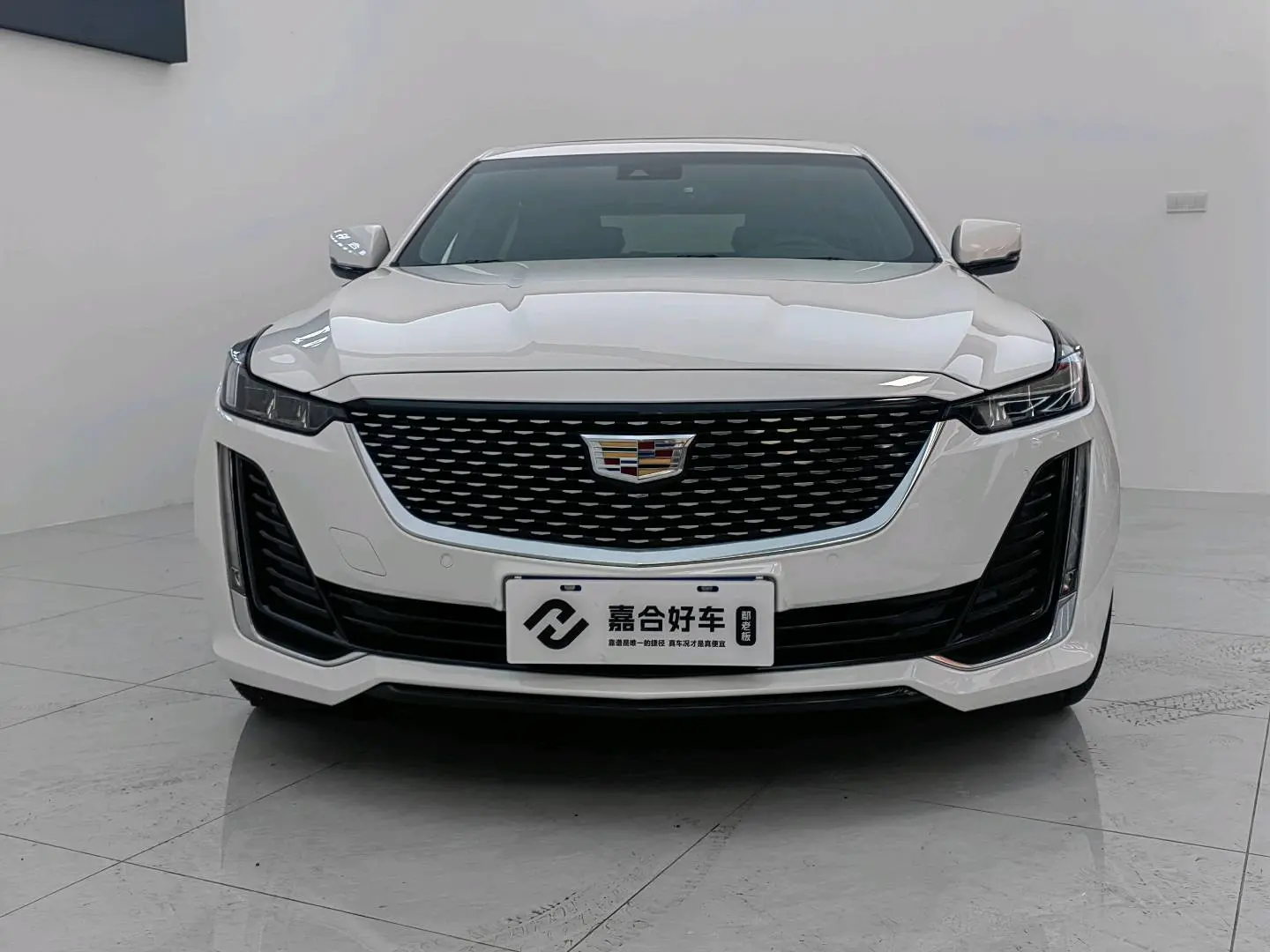 Cadillac CT5  из Китая