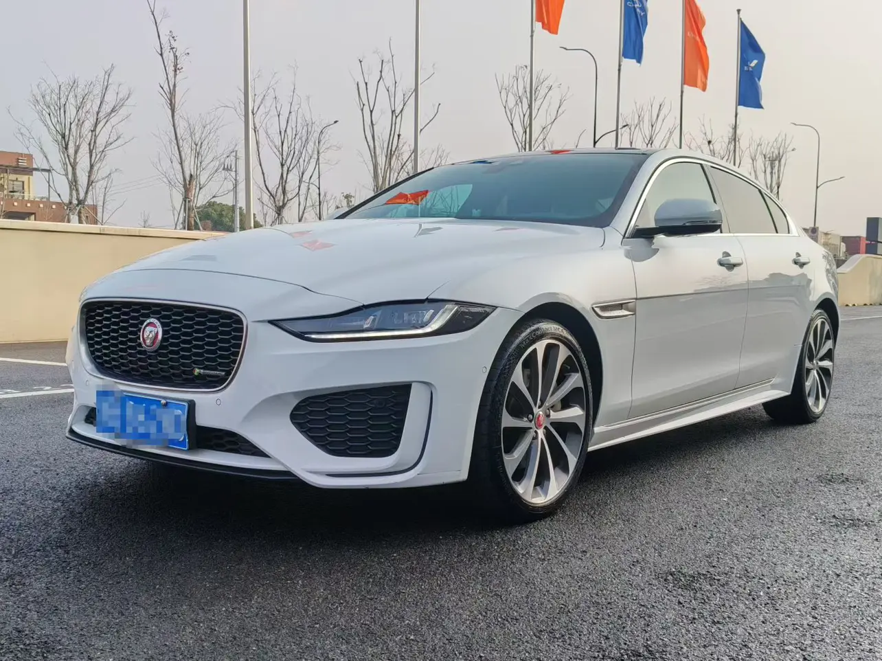 Jaguar XEL  из Китая