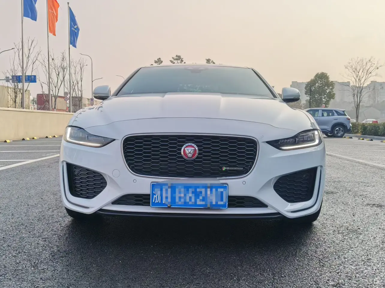 Jaguar XEL  из Китая