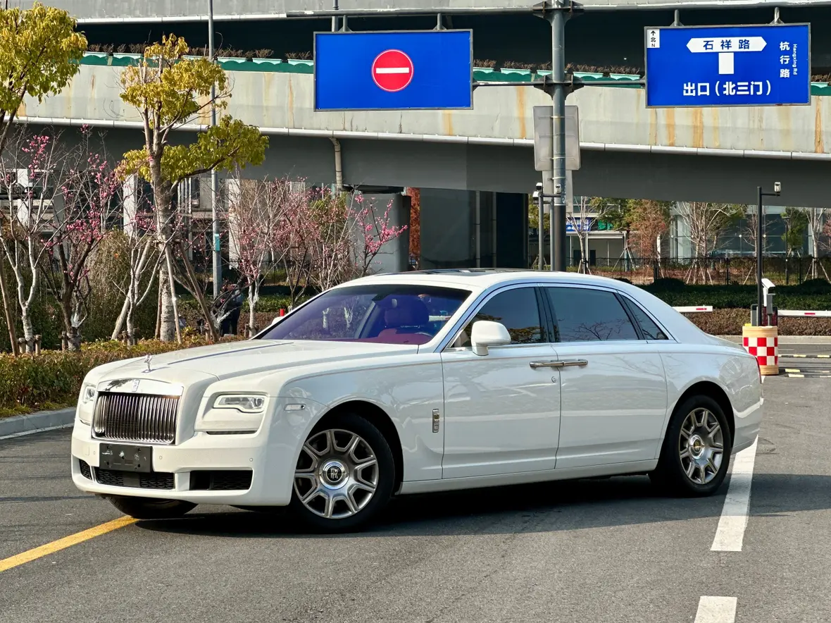 Rolls Royce Ghost  из Китая