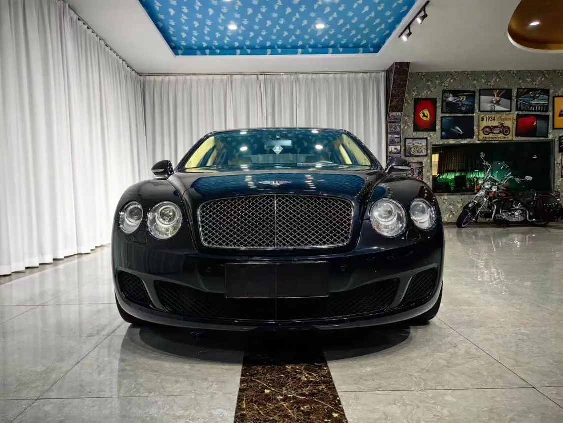 Bentley Galloping  из Китая