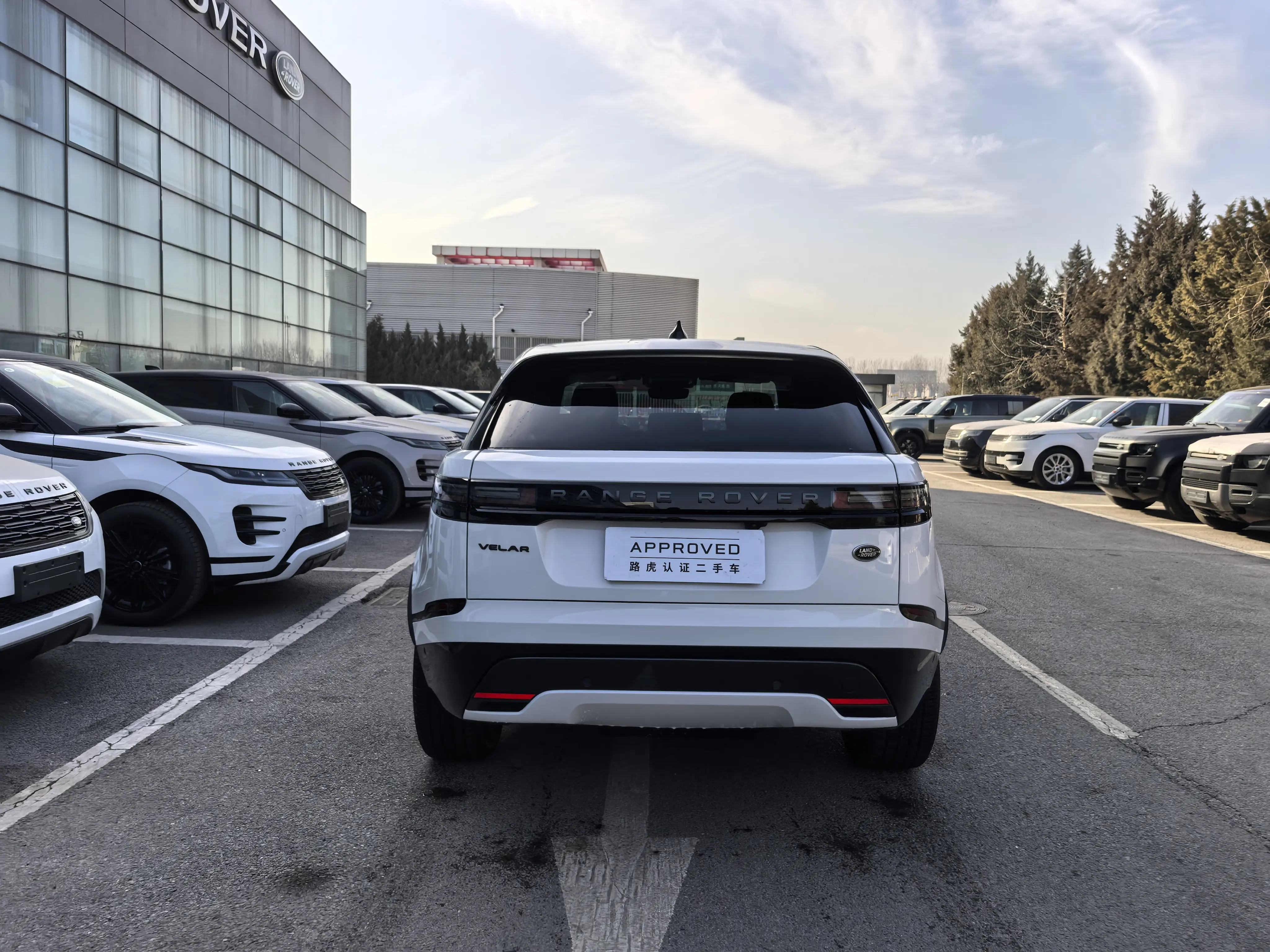 Land Rover Range Rover Velar  из Китая
