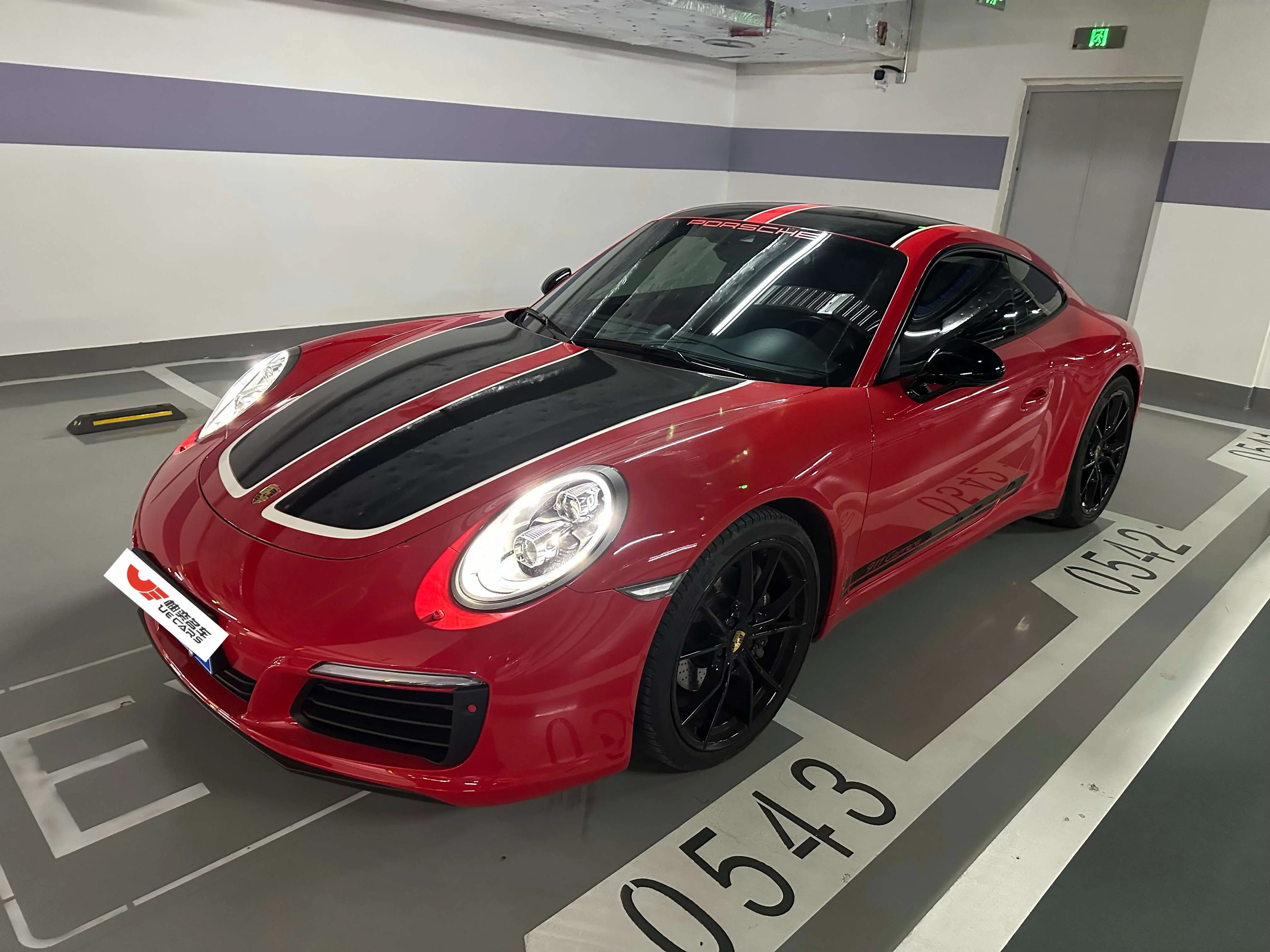 Porsche 911