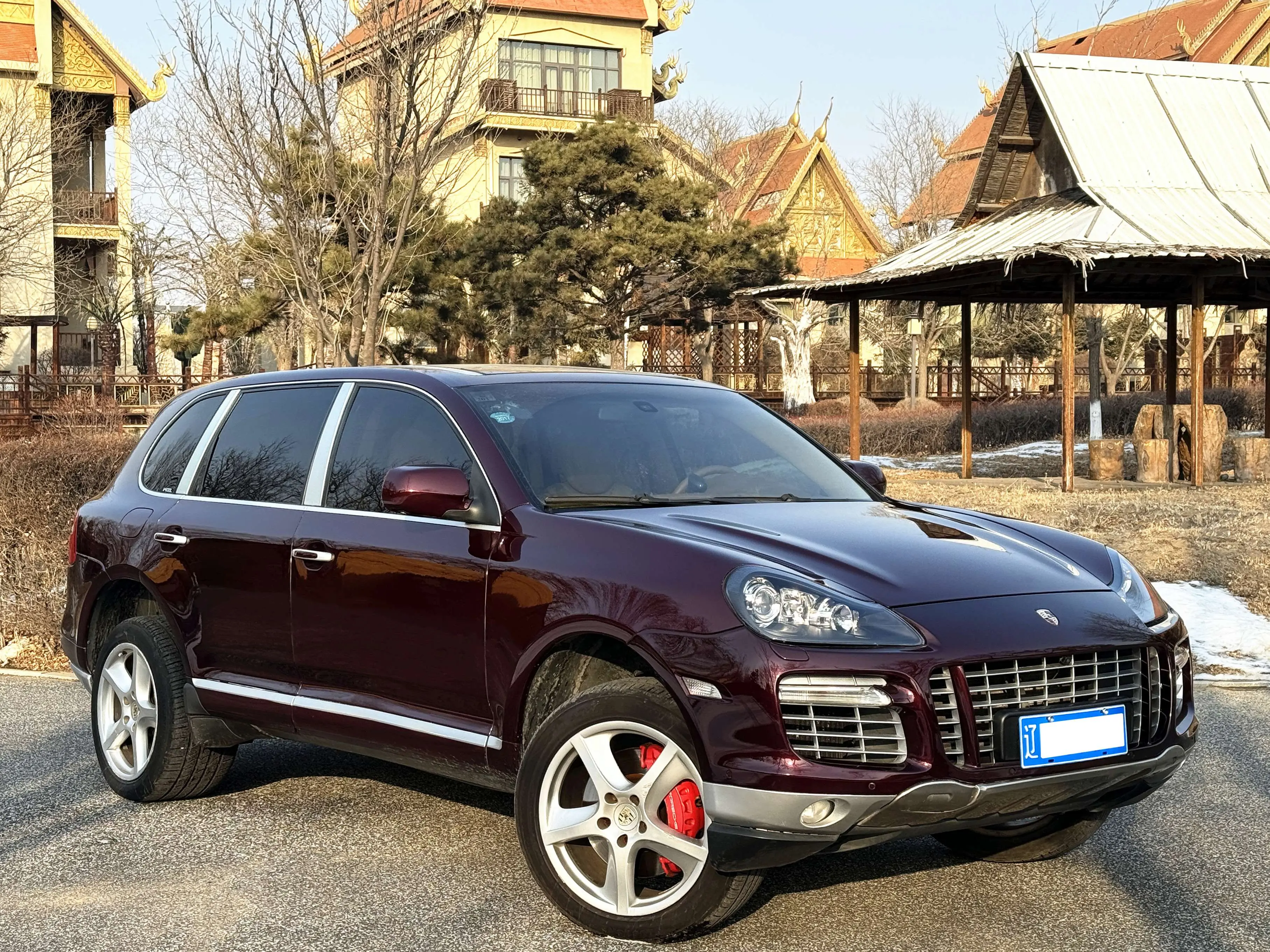 Porsche Cayenne  из Китая