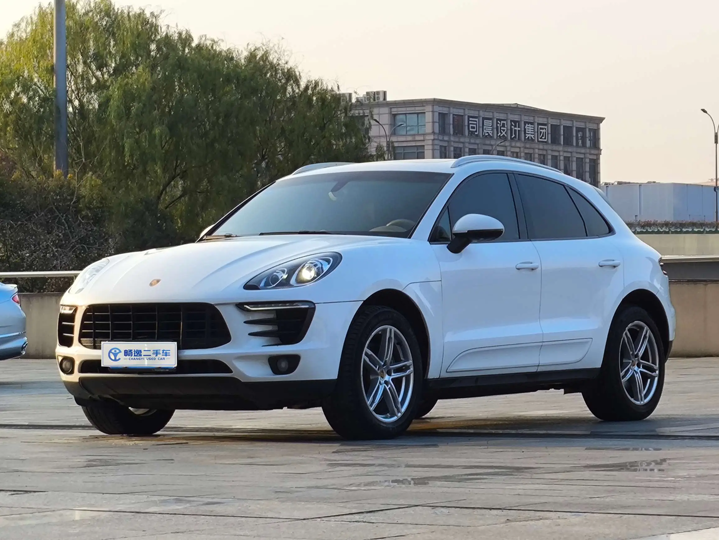 Porsche Macan  из Китая