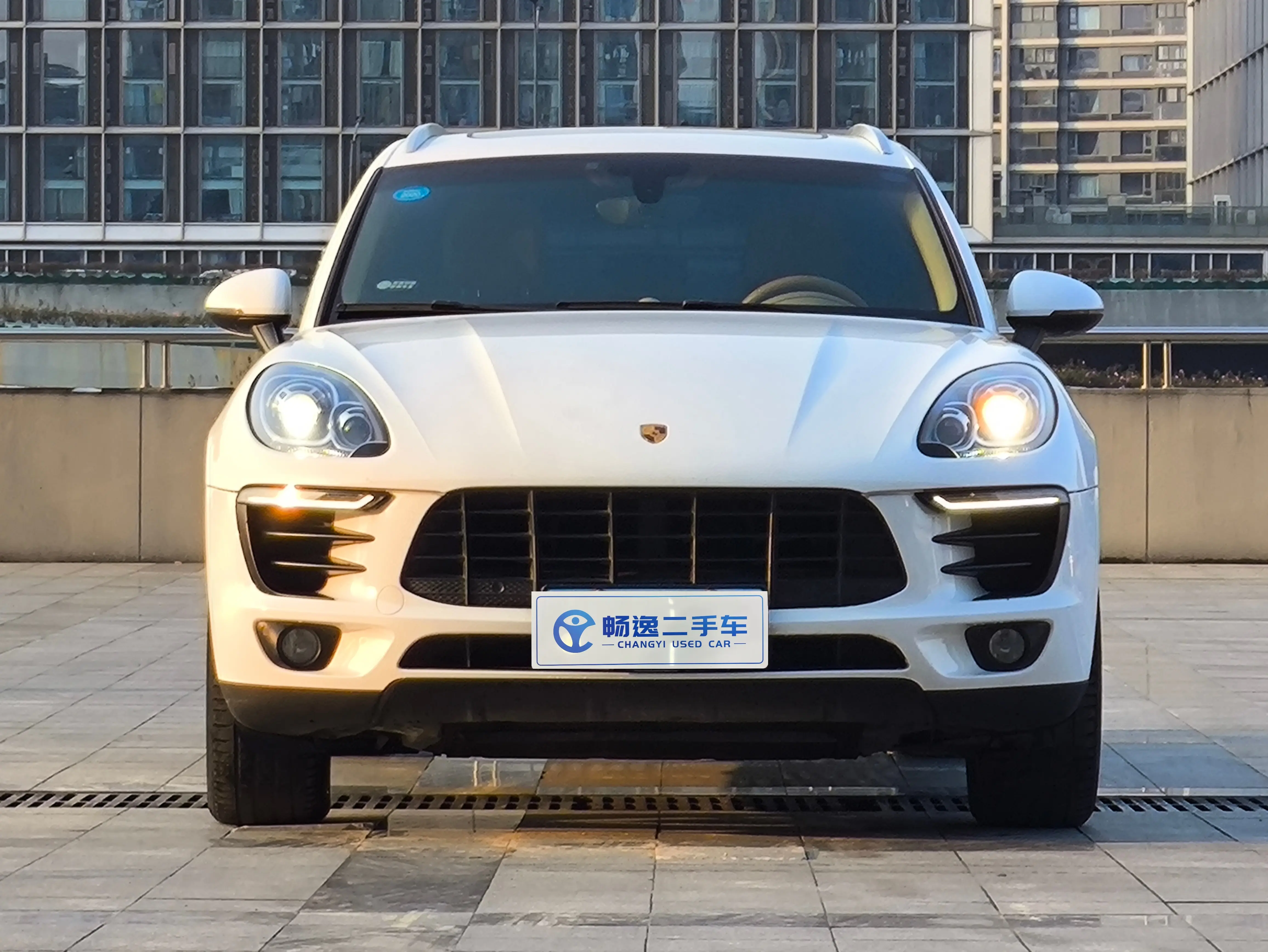 Porsche Macan  из Китая