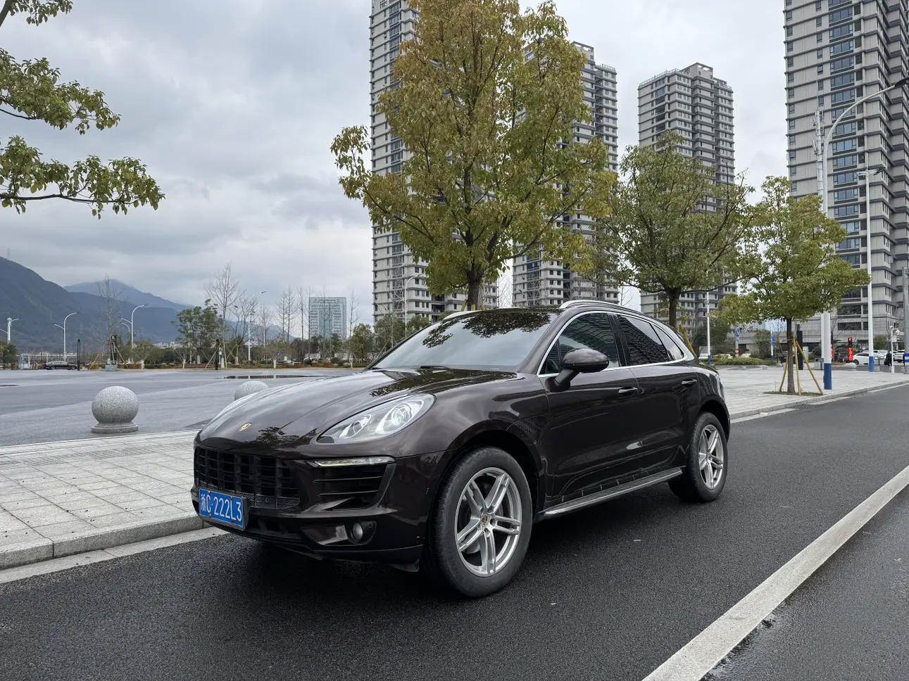 Porsche Macan  из Китая