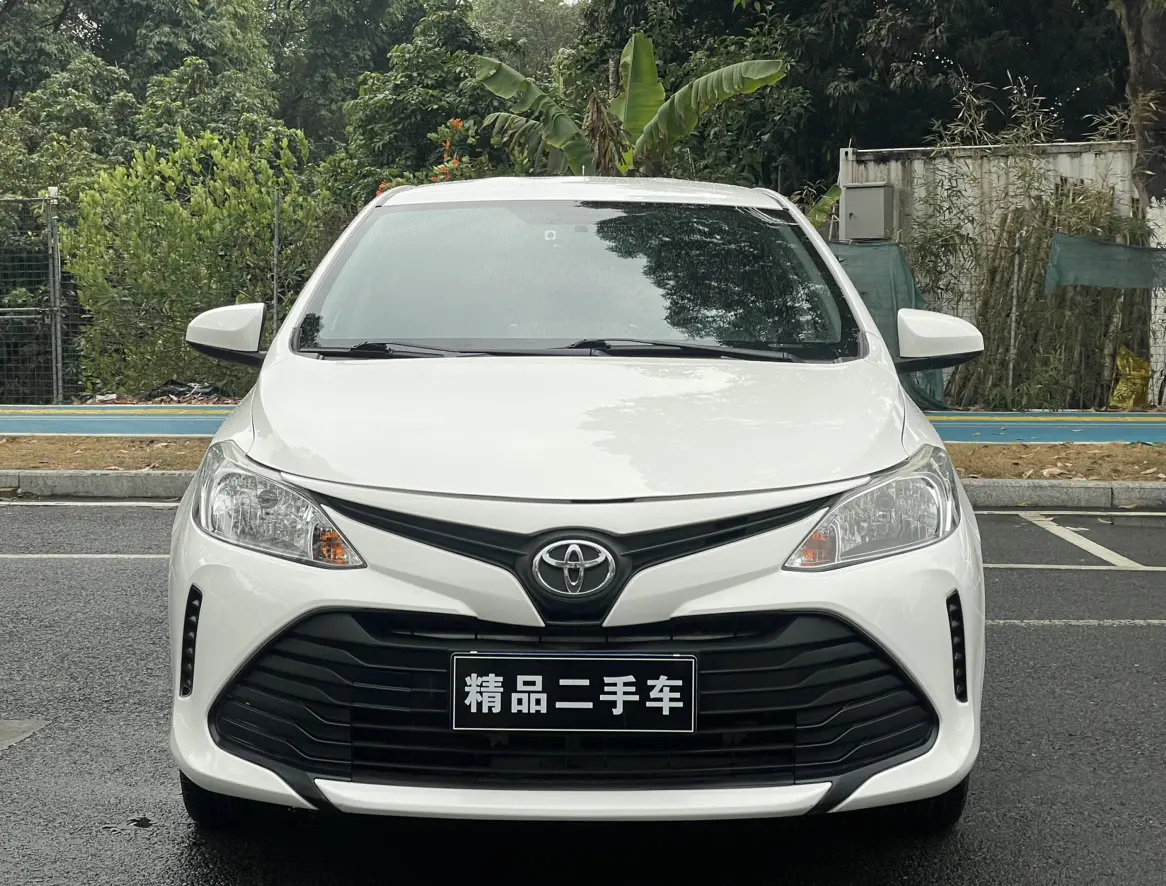 Toyota Vios  из Китая