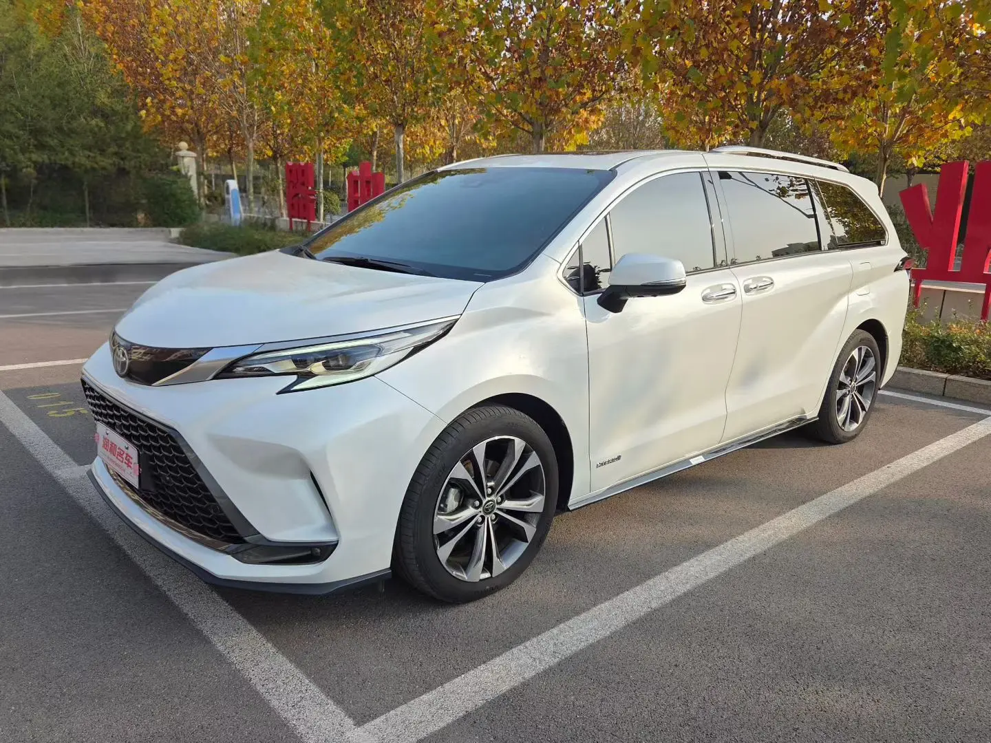 Toyota Granvia  из Китая