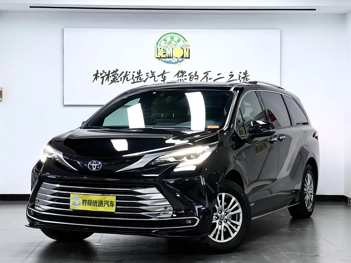 Toyota Sienna  из Китая
