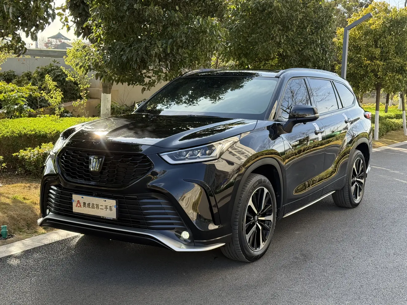 Toyota Crown Kluger