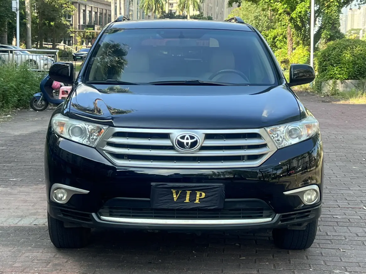 Toyota Highlander  из Китая