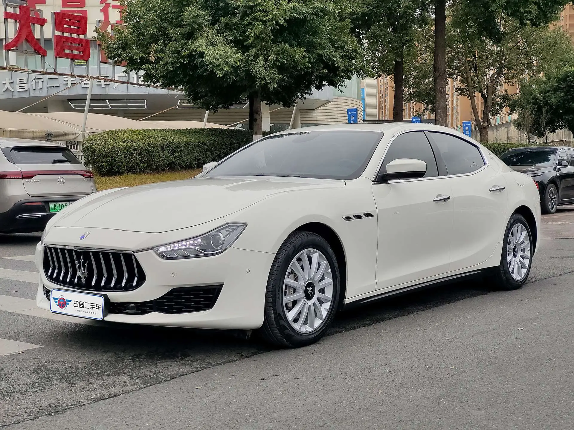 Maserati Ghibli  из Китая